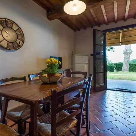 Daire Podere Tre Termini-2 By Interhome